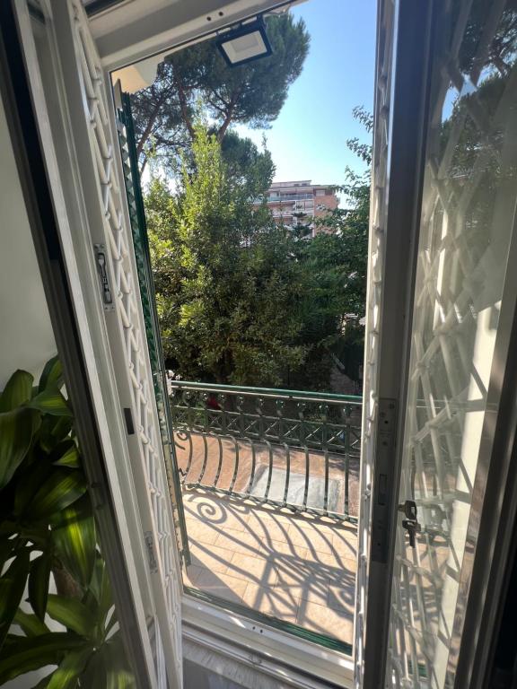 Ein Balkon oder eine Terrasse in der Unterkunft The Stairway to Vatican