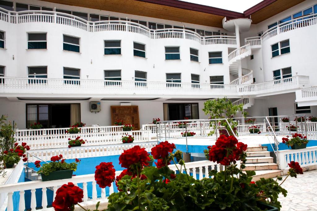 Hotel Cornul Vanatorului - Resim 39