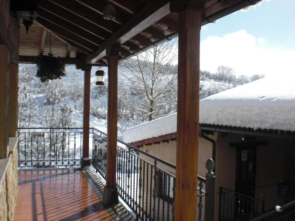 Balkón nebo terasa v ubytování Hotel Rural Valle del Tuejar