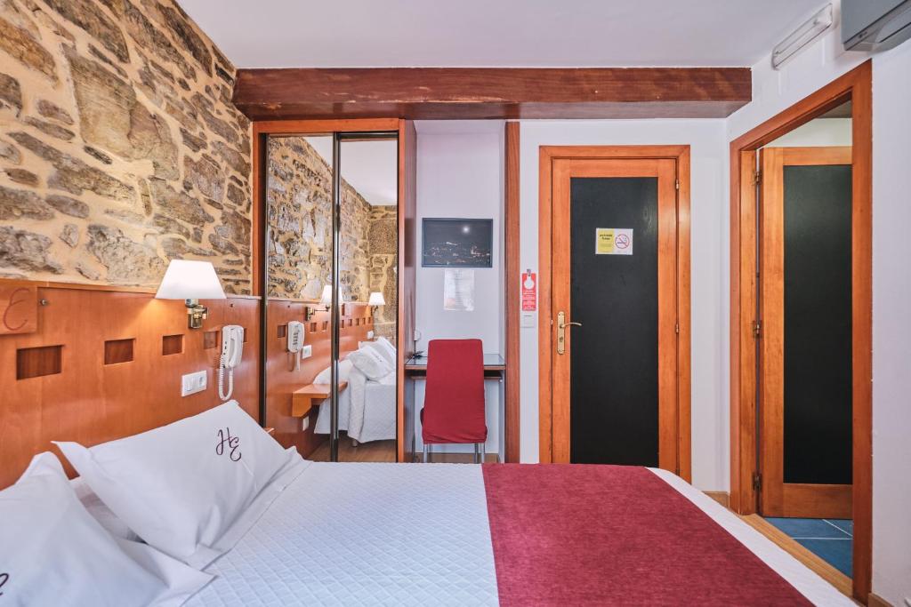 Hotel Entrecercas - Resim 43