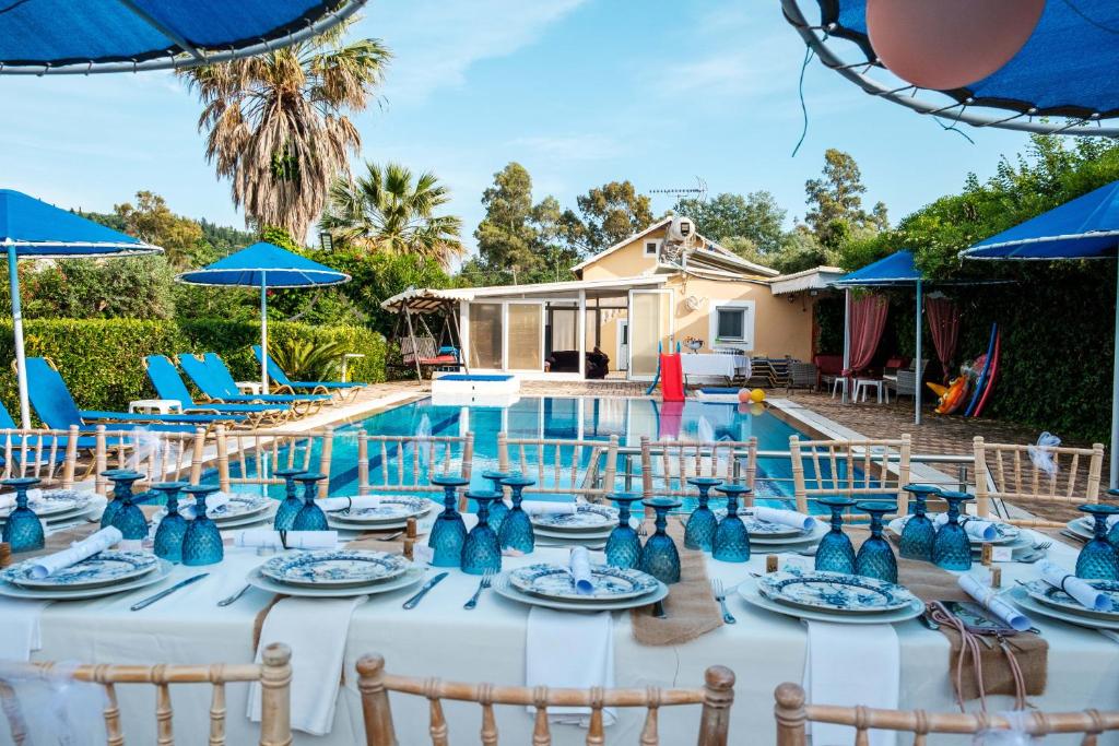 Restaurace v ubytování Villa Eleni Holidays Resort with Swimming Pool, Sidari Corfu