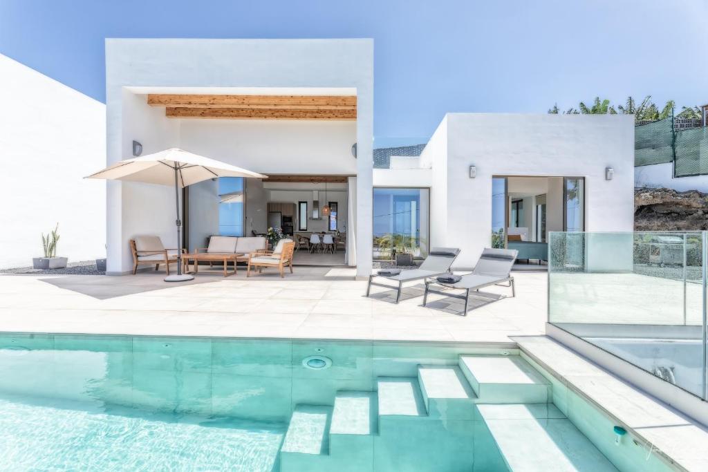 an image of a villa with a swimming pool at Casa Marina Deluxe II in San Borondón