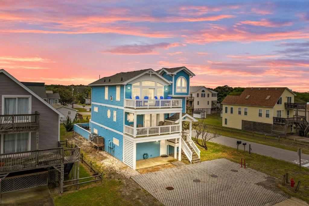 The Blue Crab, Nags Head (updated prices 2024)