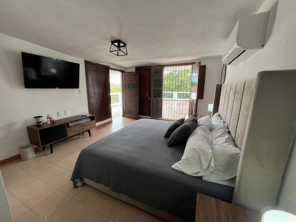Casa Praxedis - Chambre De Luxe Queen