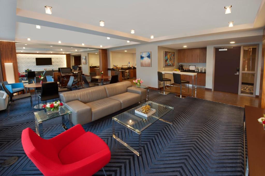 Posezení v ubytování Crowne Plaza Princeton - Conference Center by IHG