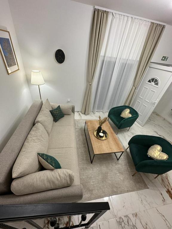 New York City Luxury Green Apartments - Luxury Rentals Manhattan