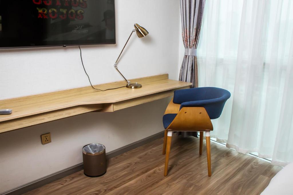 Μια τηλεόραση ή/και κέντρο ψυχαγωγίας στο Gold Source Hotel