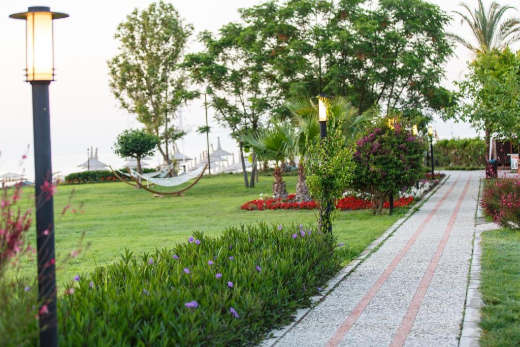 Zahrada ubytování Lucida Beach Hotel - Ultra All Inclusive