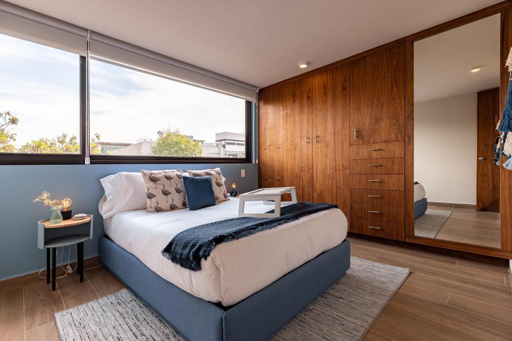 Roma Norte Trendy Apartments by VIATO - Two-Bedroom Apartment