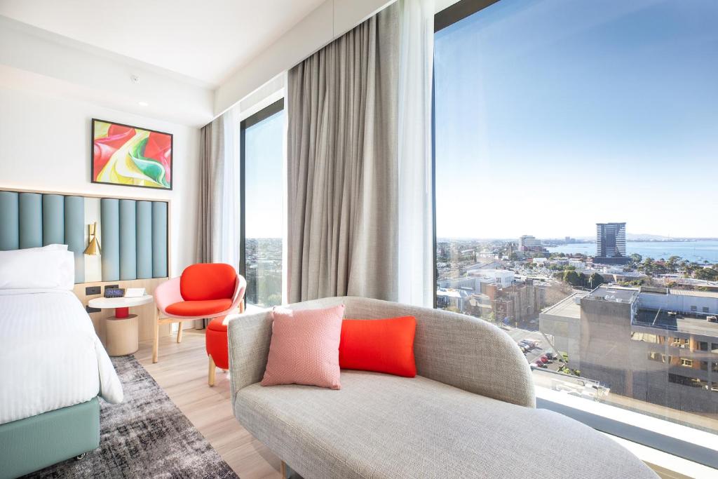 Posezení v ubytování Holiday Inn & Suites Geelong by IHG