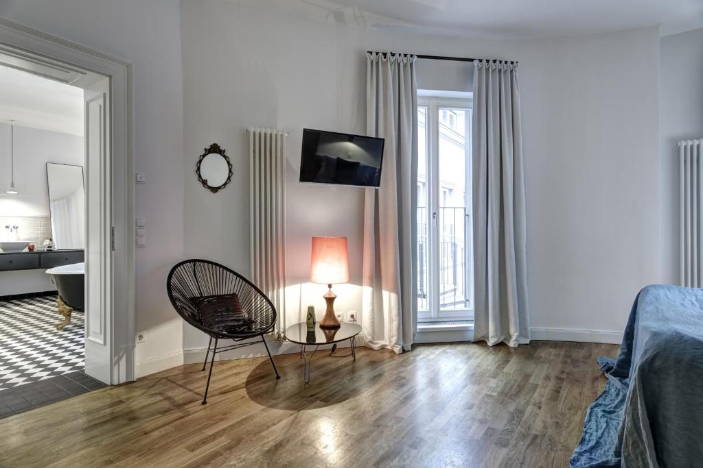 Gorki Apartments - 12