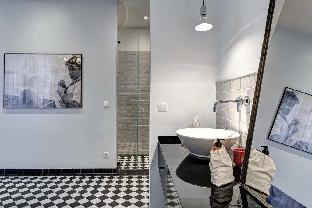 Gorki Apartments - 13