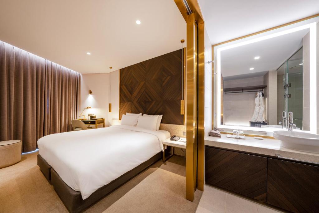 Hotel Marinabay Seoul - Junior Suite Camera Doppia + Piscina