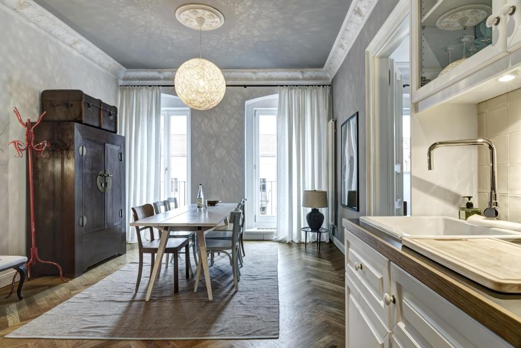 Gorki Apartments - 6