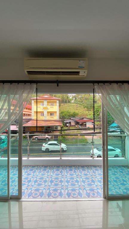 Fotografie z fotogalerie ubytování Karon Sea Side v destinaci Karon pláž