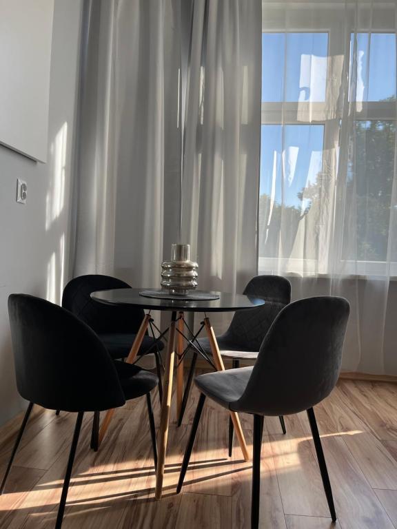 Posedenie v ubytovaní Grunwaldzki24 Apartments - FREE PARKING - OLD TOWN, CENTRUM