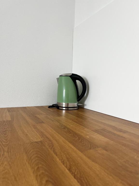 Příslušenství pro přípravu čaje a kávy v ubytování Apartmány Kamenec
