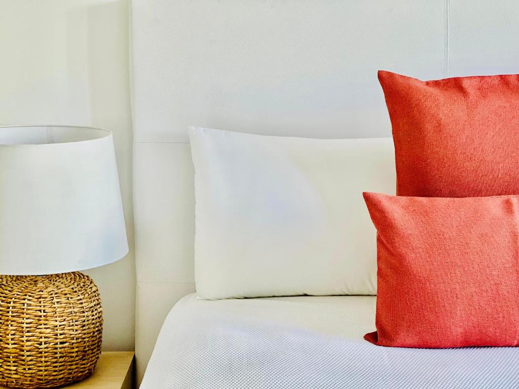Postel nebo postele na pokoji v ubytování Canaryislandshost l Room