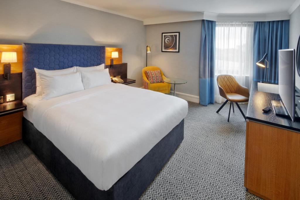 DoubleTree by Hilton Manchester Airport - 