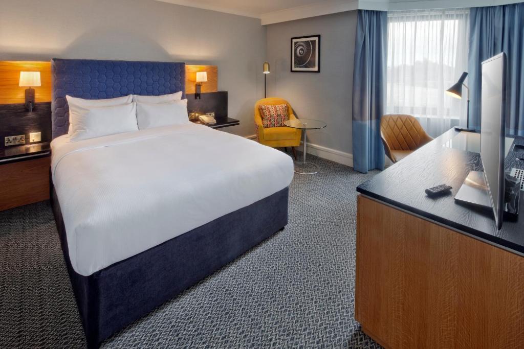 DoubleTree by Hilton Manchester Airport - 
