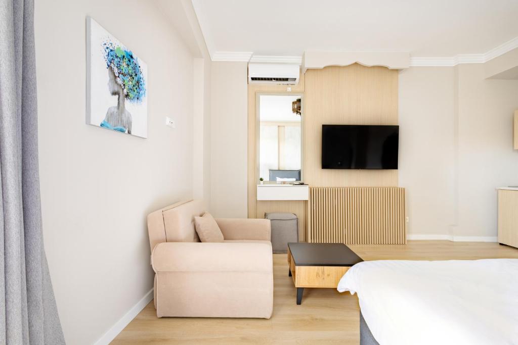 
Superior Triple Room
