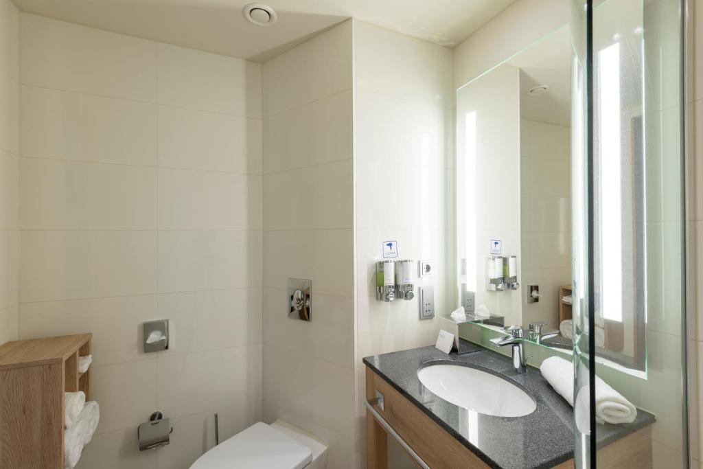 Hampton by Hilton Berlin City Centre Alexanderplatz - Resim 28
