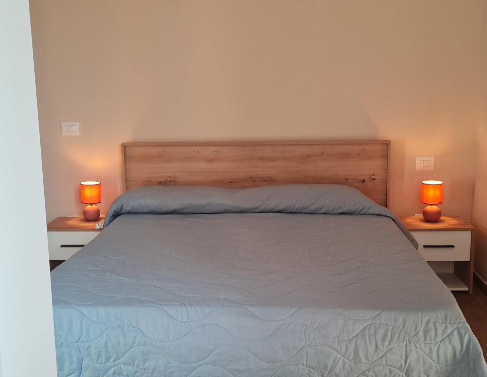 Sunflower Cozy Apartment Near Bllok Area - Imazhi 2