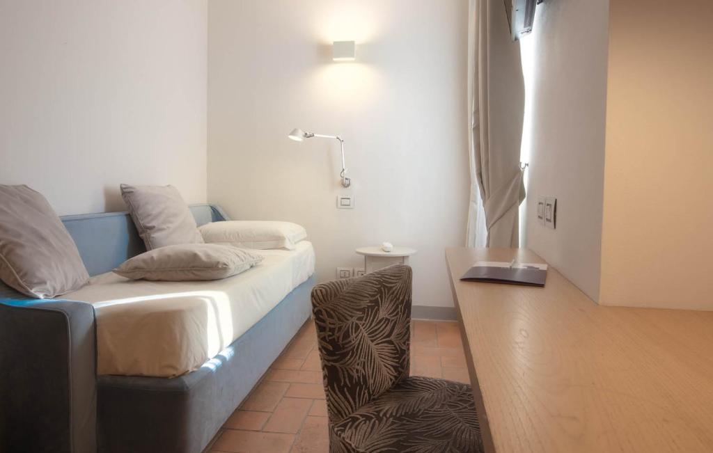 
Standard Single Room
