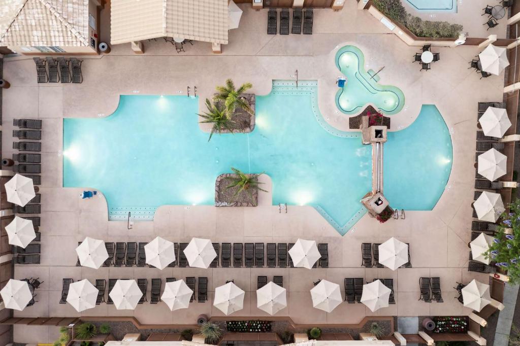 Hilton Vacation Club Scottsdale Villa Mirage photo