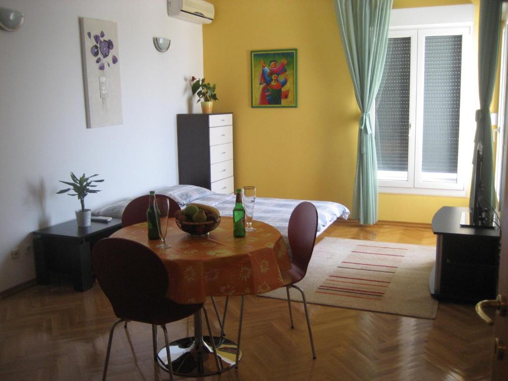 Posedenie v ubytovaní Studio Seaside Apartment Amphora