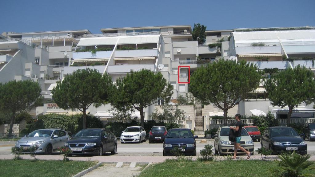 Budova, v ktorej sa apartmán nachádza