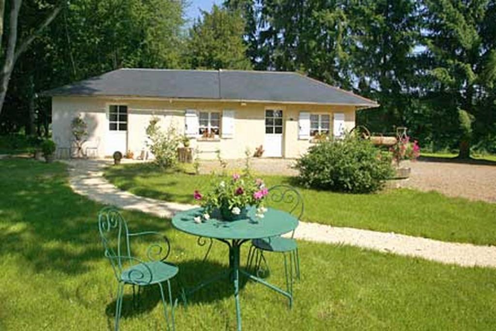 Zahrada ubytování Hôtel les Grands Chênes