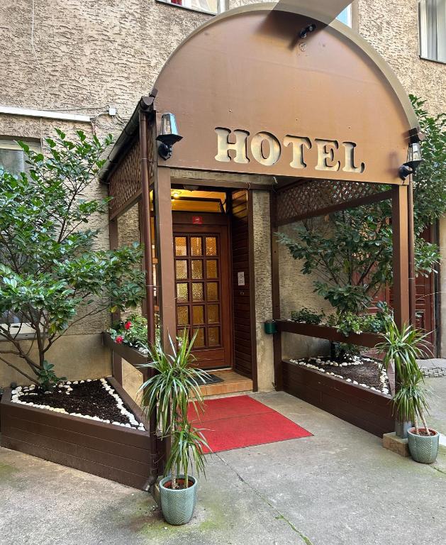 Exteriér nebo vchod ubytování Hotel Adam