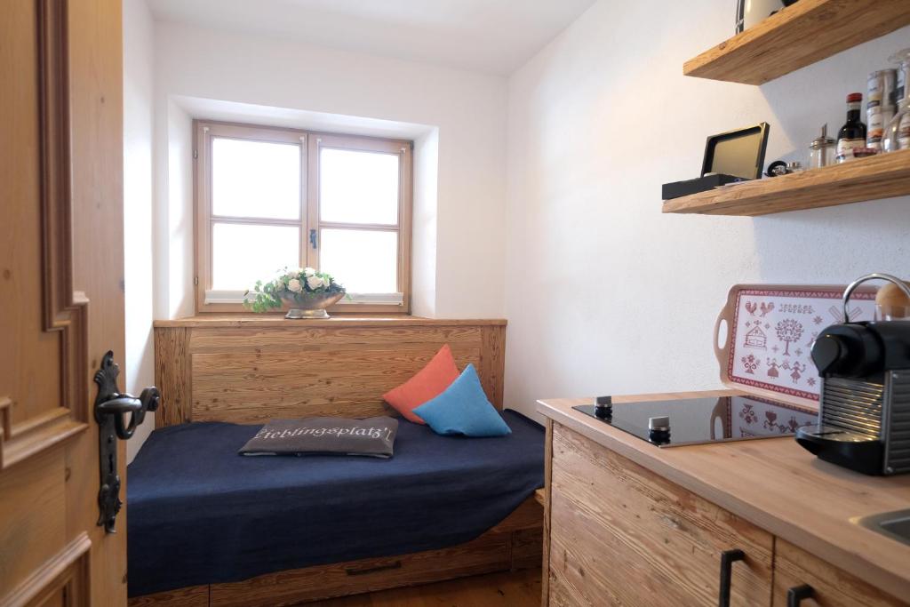 Kuchyň nebo kuchyňský kout v ubytování Hotel Maier zum Kirschner