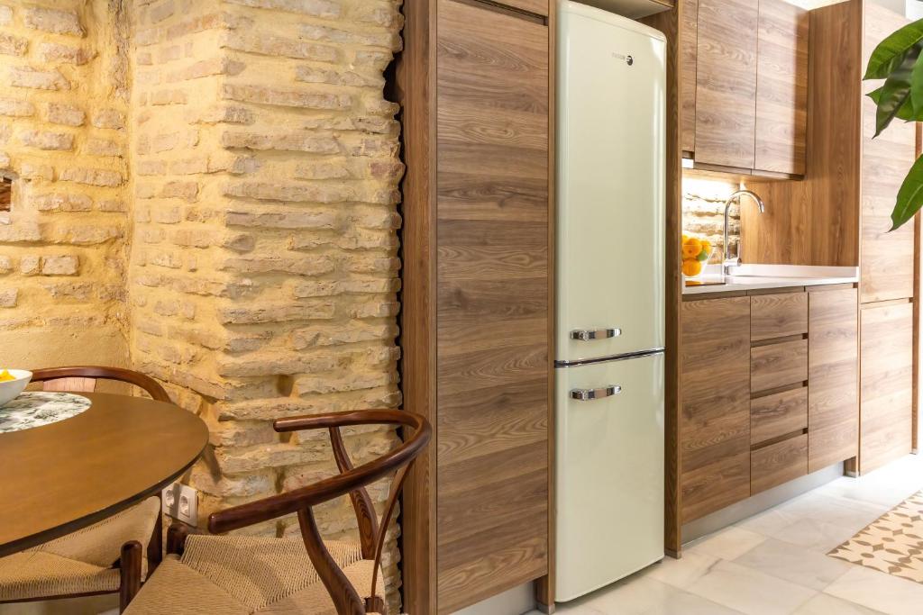 Feelathome San Lorenzo Apartments - 16