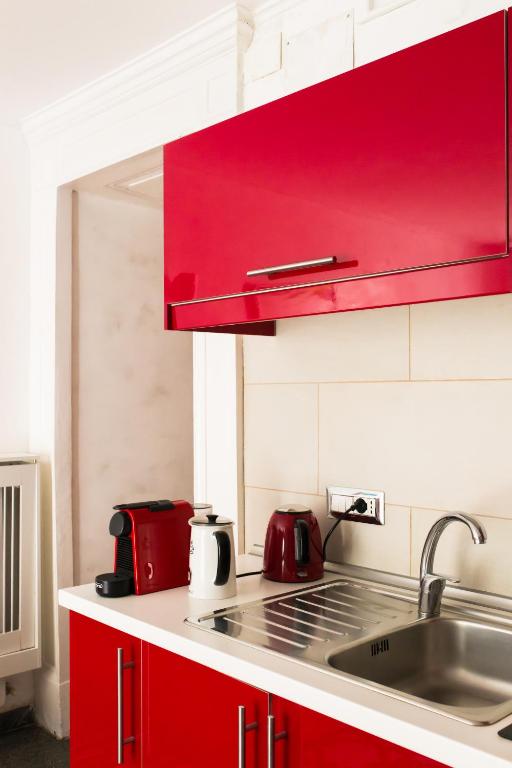 A kitchen or kitchenette at Enjoy Naples