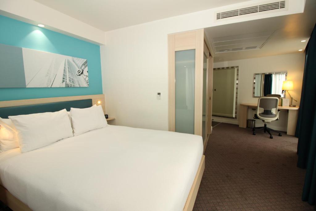Hampton By Hilton London Docklands - Resim 30
