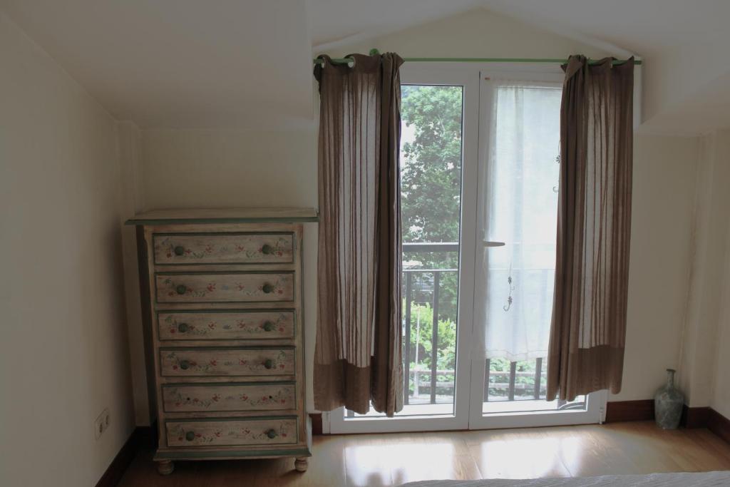 Ikaztegietako Ostatua - Twin Room