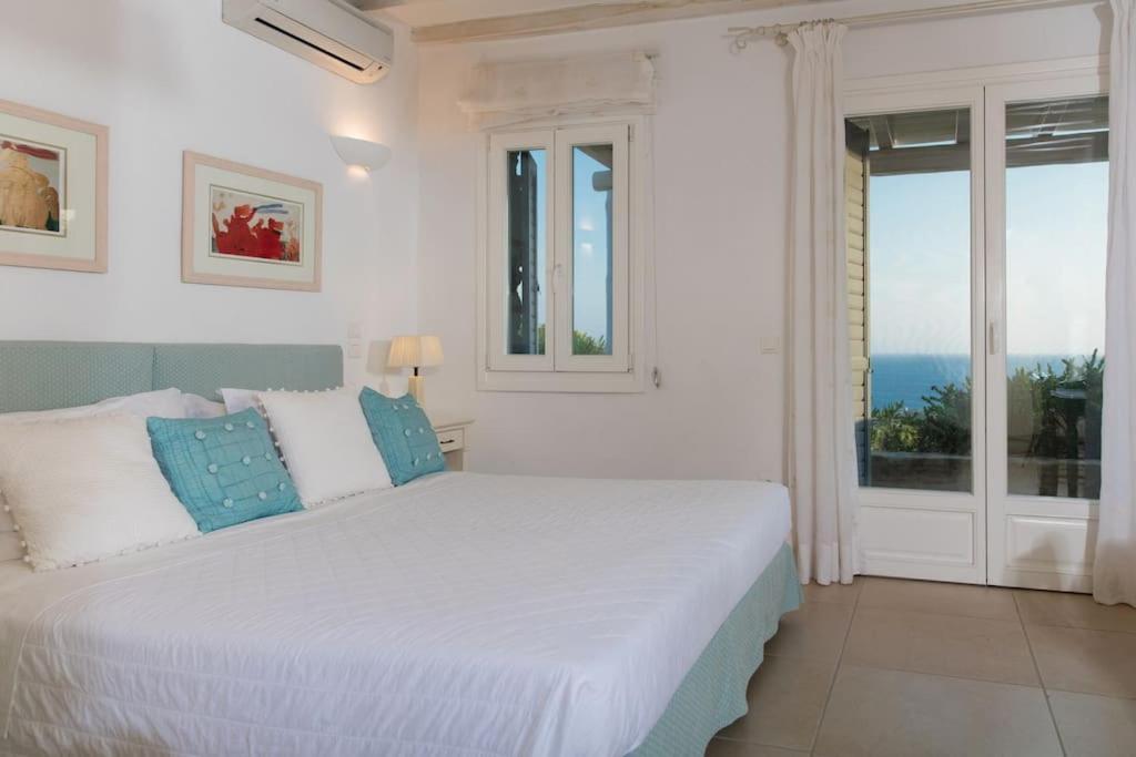 Gallery image of Lia beach Estate in Mikonos