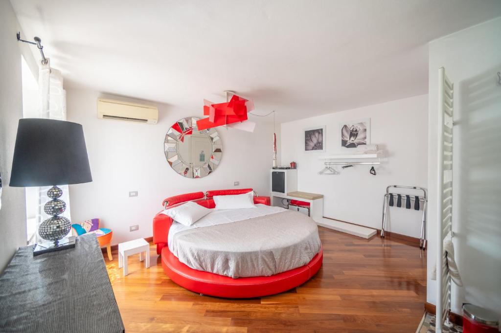 Madonna Villa Baietta - 3