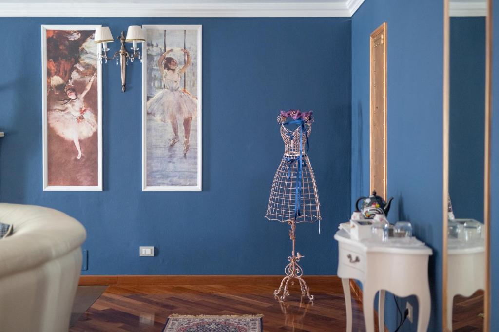 Madonna Villa Baietta - 18