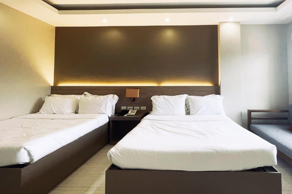 Daraga Tourist Inn - Luxe Kamer