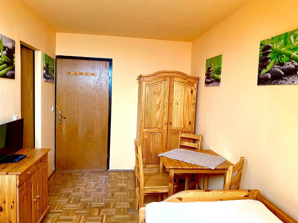 Fotografia z galérie ubytovania Pension zur Heiligen Krone v destinácii Mauterndorf