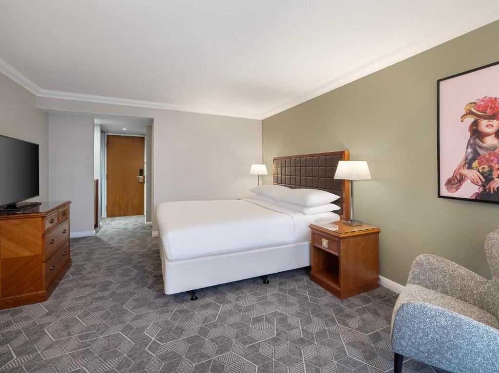 Delta Hotels by Marriott Heathrow Windsor - 