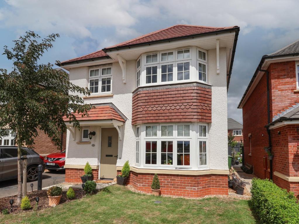 Tipton Towers, Nantwich (updated prices 2024)