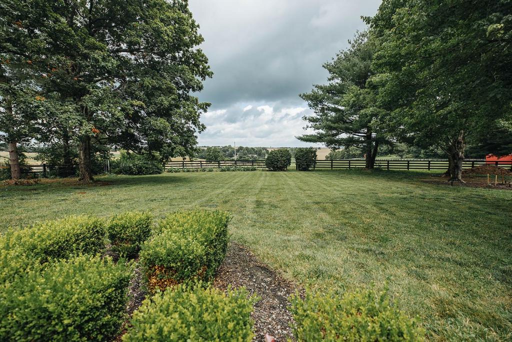 Maple Hill Manor Bed & Breakfast - Rala De Reina Superior