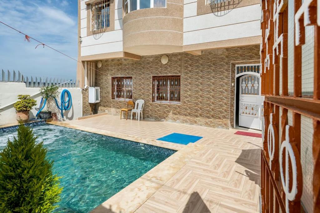 Bazén v ubytování Villa avec vue sur mer nebo v jeho okolí