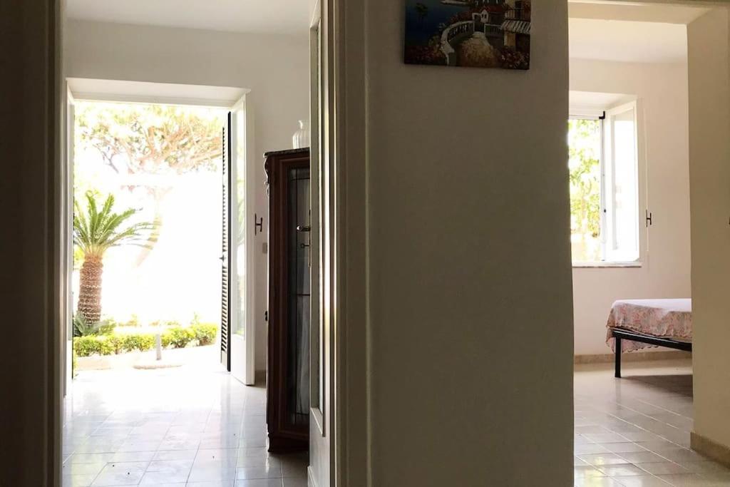 Postel nebo postele na pokoji v ubytování Villa Vittoria, Ischia