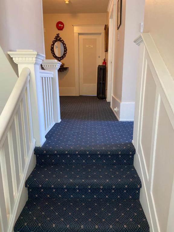 Windsor Guest House - 大号床间 - 带私人浴室