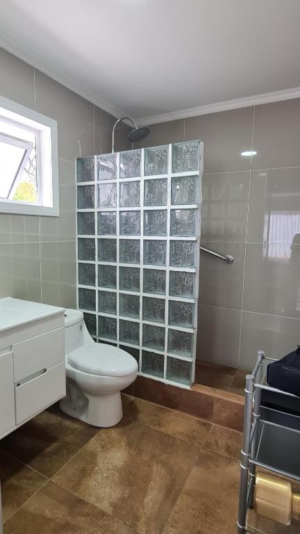 Koupelna v ubytování B&B Rocas Santo Domingo